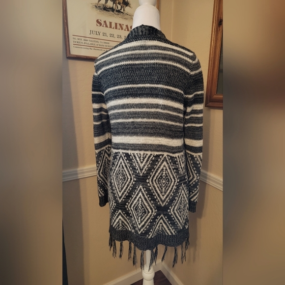 IZ Byer Sweater - Cardigan -Size S - Picture 3 of 5